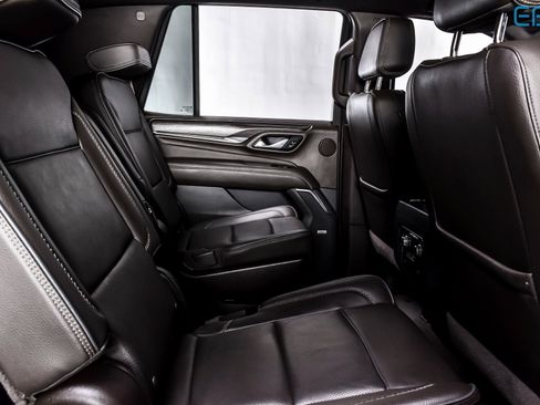 Used 2021 GMC Yukon Denali w/ Denali Premium Package image 24