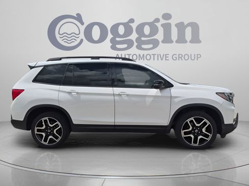 Certified 2023 Honda Passport Elite image 7