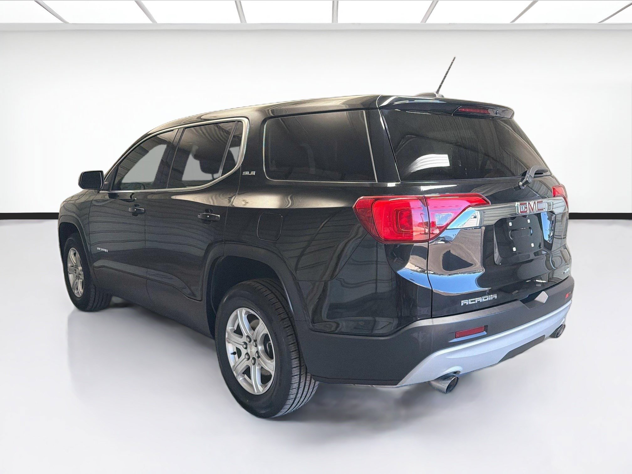 Used 2019 GMC Acadia SLE AWD/4WD image 6