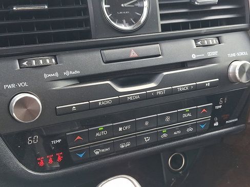 Used 2019 Lexus RX 350 AWD image 17