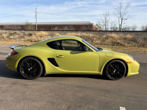 Used 2012 Porsche Cayman R image 21