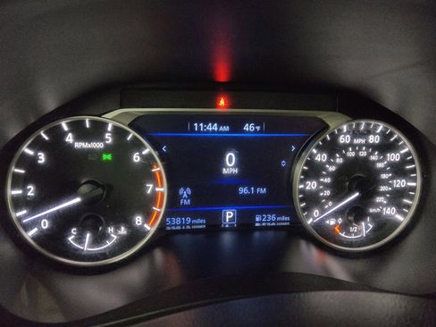 Used 2020 Nissan Altima 2.5 SR w/ Premium Package image 23