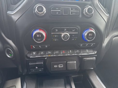 Used 2022 GMC Sierra 2500 AT4 w/ AT4 Premium Plus Package image 23