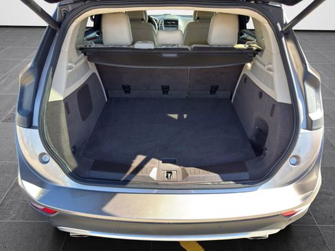 Used 2019 Lincoln MKC Select w/ Select Plus Package image 32