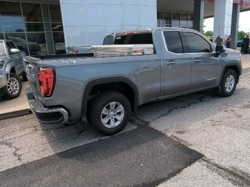 Used 2020 GMC Sierra 1500 SLE w/ SLE Value Package AWD/4WD image 7