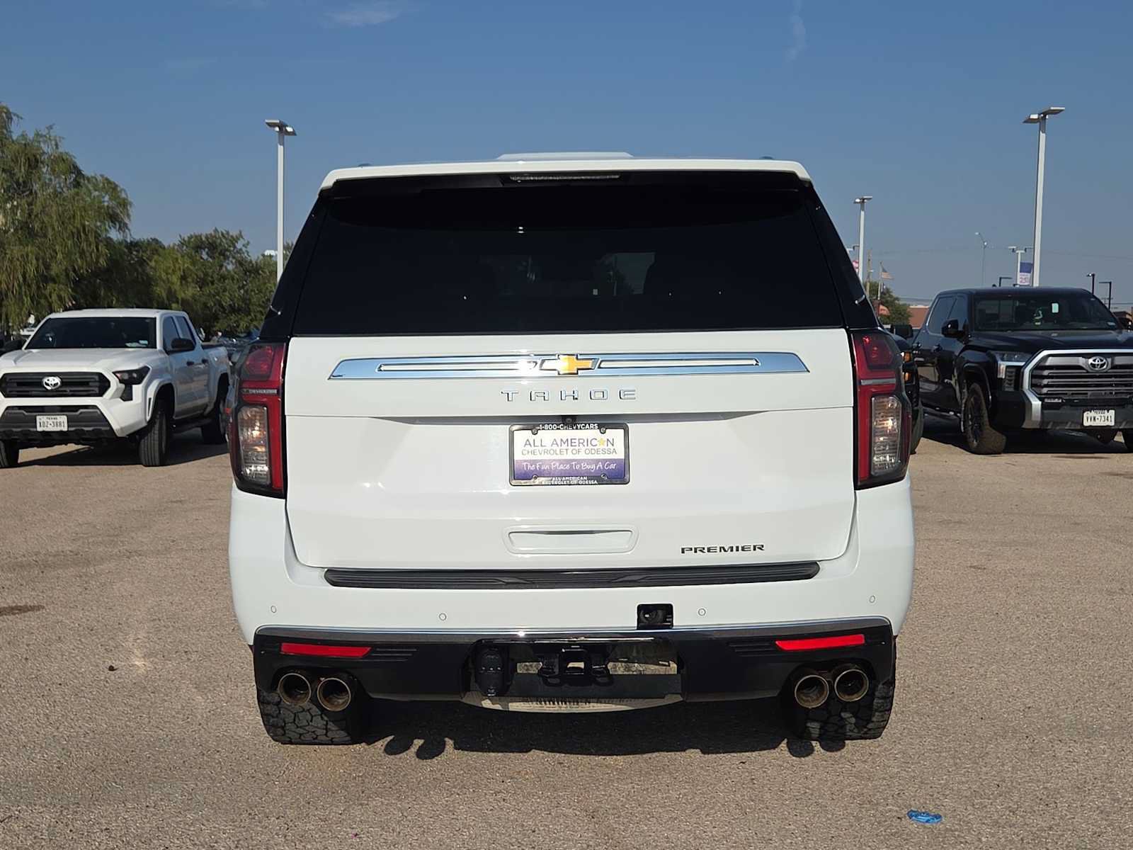 Used 2023 Chevrolet Tahoe Premier AWD/4WD image 7