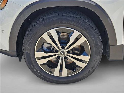Certified 2025 Mercedes-Benz GLB 250 image 22