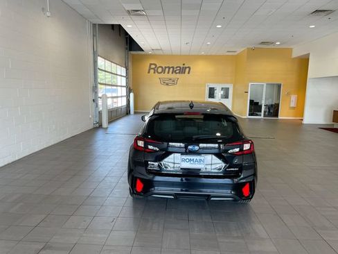 Certified 2024 Subaru Impreza 2.0i AWD/4WD image 4