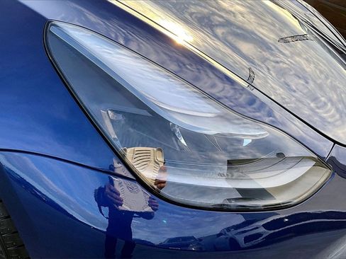 Used 2023 Tesla Model 3 Standard Range image 30