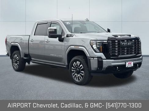 Certified 2025 GMC Sierra 2500 Denali Ultimate w/ Max Trailering Package image 17