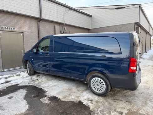 Used 2022 Mercedes-Benz Metris Cargo image 6