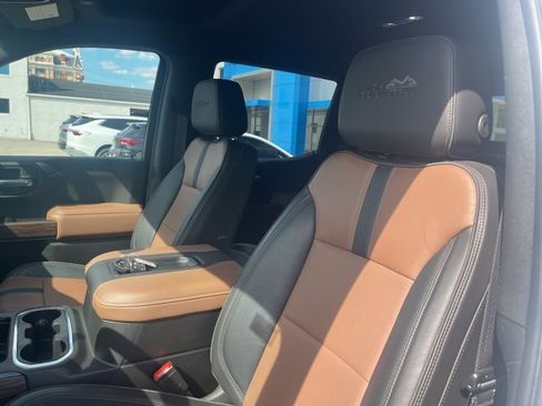 Certified 2022 Chevrolet Silverado 1500 High Country image 19