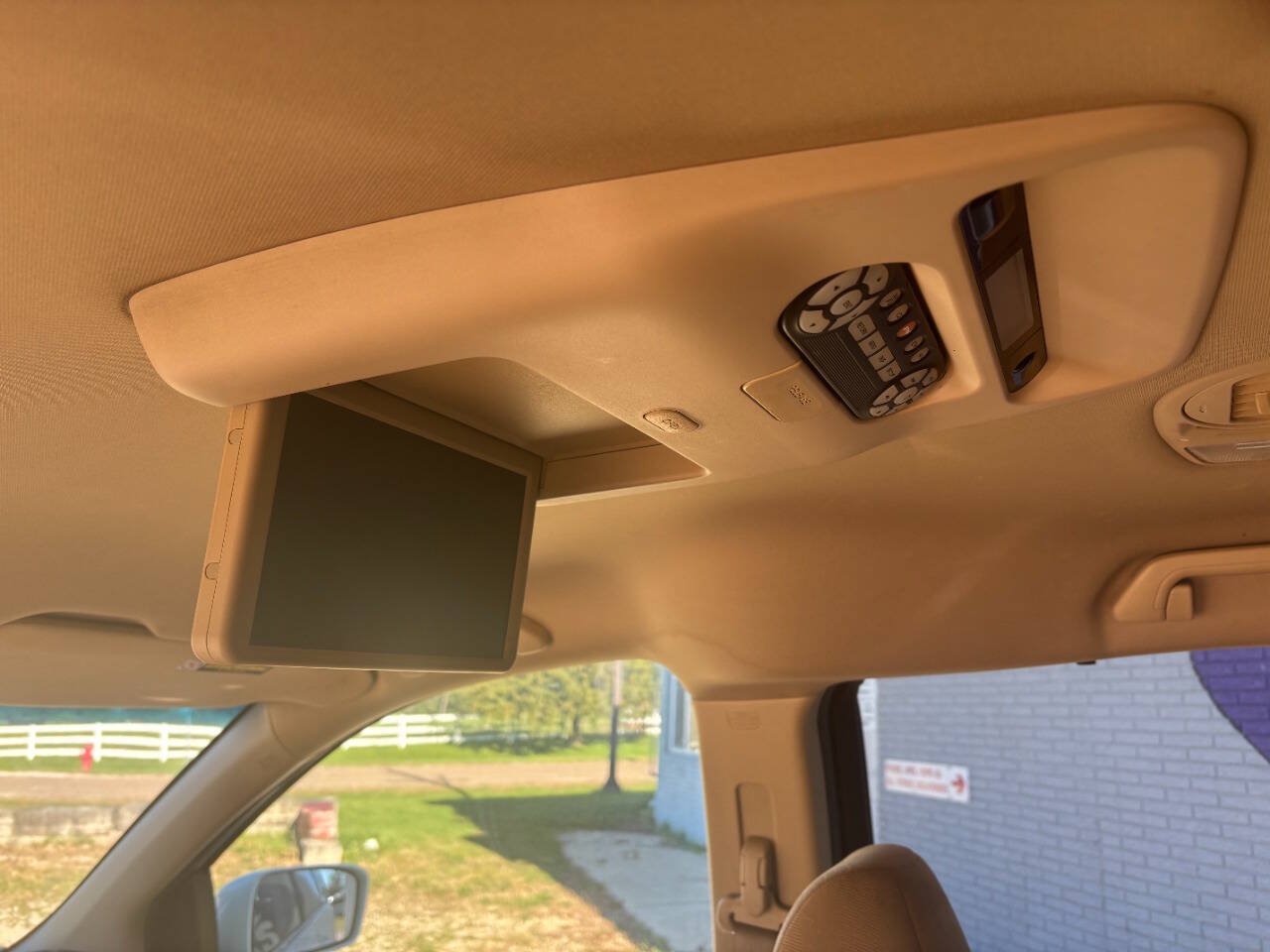 Used 2010 Honda Odyssey EX image 5