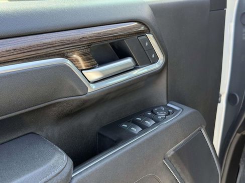 Used 2025 Chevrolet Silverado 2500 LT w/ Safety Package image 17