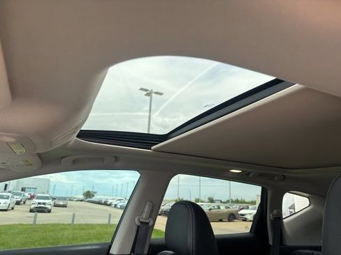 Used 2021 Nissan Murano SL w/ SL Moonroof Package FWD image 20