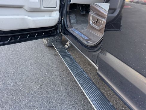 Used 2019 Ford F150 Limited image 25