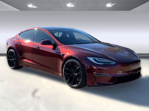 Used 2021 Tesla Model S Plaid image 7