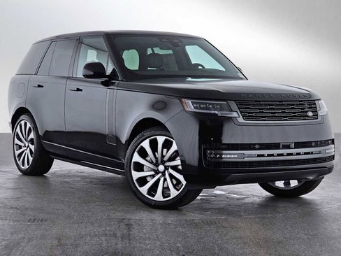 New 2025 Land Rover Range Rover SE image 7