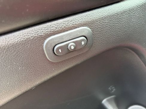 Certified 2018 Jeep Grand Cherokee Limited image 33