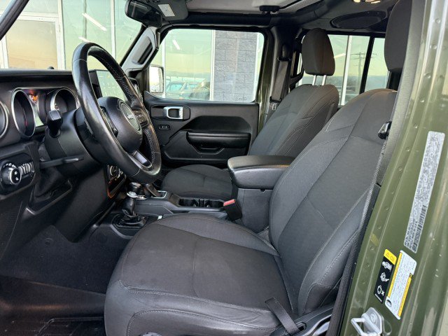 Used 2021 Jeep Gladiator Sport AWD/4WD image 27