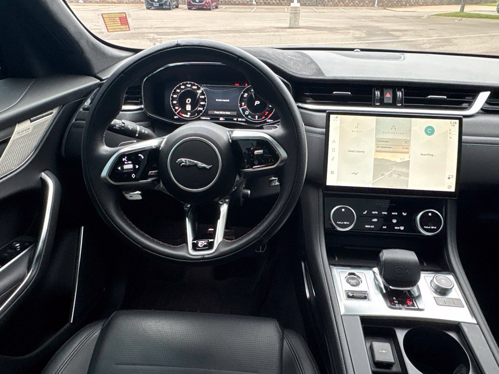 Used 2024 Jaguar F-PACE SVR AWD/4WD image 13