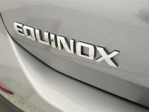 Used 2024 Chevrolet Equinox LS w/ LS Convenience Package FWD image 17