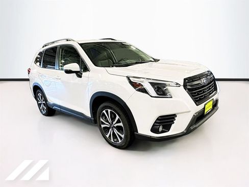 Used 2022 Subaru Forester Limited AWD/4WD image 3