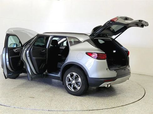 Used 2024 Chevrolet Blazer LT w/ Convenience Package FWD image 11