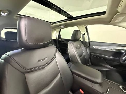 Used 2019 Cadillac XT5 Luxury FWD image 30