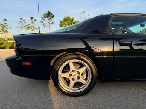 Used 1998 Chevrolet Camaro Z28 w/ SS Performance/Appearance Pkg image 32
