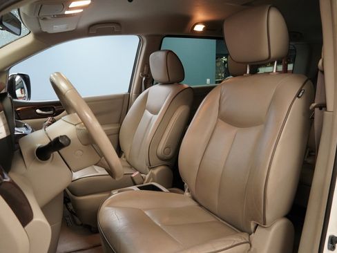 Used 2013 Nissan Quest SV w/ Leather Pkg image 3