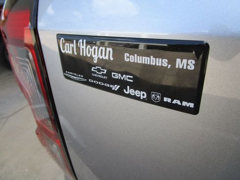 Used 2024 Ford Ranger XLT w/ FX4 Off-Road Package image 15