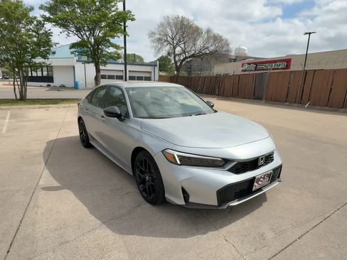 Certified 2026 Honda Civic Sport image 2