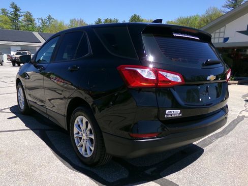 Used 2021 Chevrolet Equinox LS FWD image 5