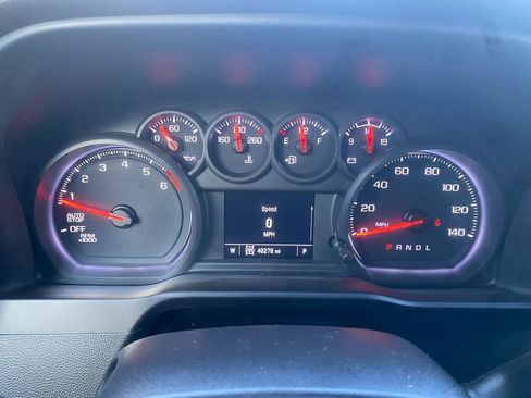 Used 2023 Chevrolet Silverado 1500 Custom image 32