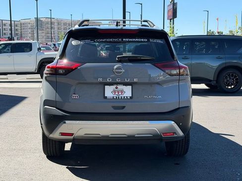 Certified 2023 Nissan Rogue Platinum w/ Platinum Premium Package image 5