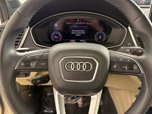 Used 2023 Audi Q5 2.0T Prestige w/ Prestige Package AWD/4WD image 23