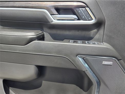 Used 2025 Chevrolet Silverado 2500 LTZ w/ LTZ Plus Package AWD/4WD image 21