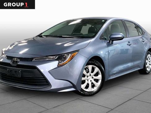 Used 2024 Toyota Corolla LE FWD image 1
