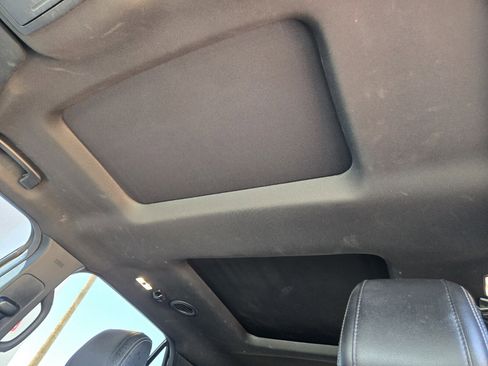 Used 2018 Ford Explorer Limited FWD image 8