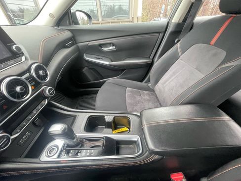 Used 2020 Nissan Sentra SR image 17