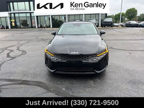 Used 2022 Kia K5 LX FWD image 2