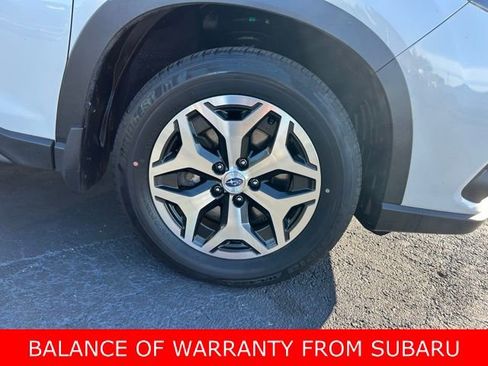 Used 2024 Subaru Forester Premium image 8