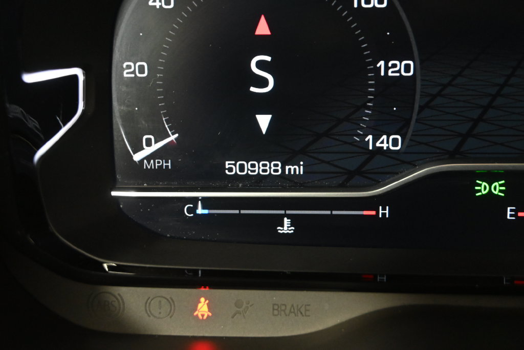 Used 2024 GMC Yukon Denali Ultimate AWD/4WD image 27