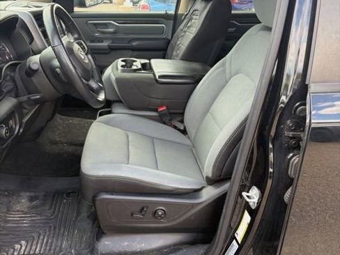 Used 2020 RAM 1500 Big Horn AWD/4WD image 5