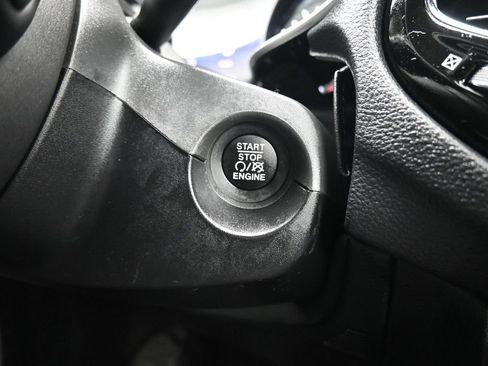 Used 2020 Jeep Compass Limited w/ Premium Lighting Group AWD/4WD image 19