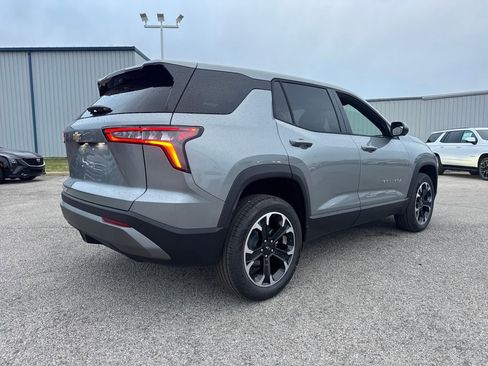 New 2026 Chevrolet Equinox LT image 6