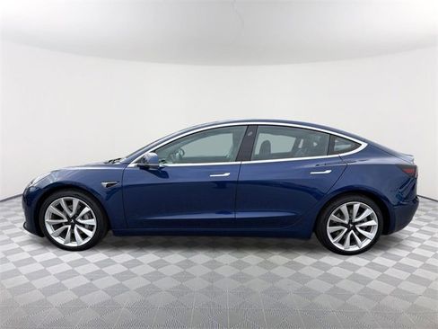 Used 2018 Tesla Model 3 Long Range image 8
