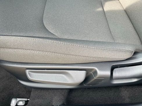 New 2026 Kia K4 FWD image 10