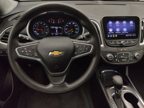 Used 2022 Chevrolet Malibu LS w/ Driver Confidence Package II FWD image 22
